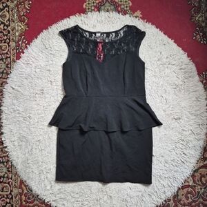 Vintage Y2K Dress Deadstock Peplum Black Sweet Robyne Size 3X Floral Lace ✨️💫